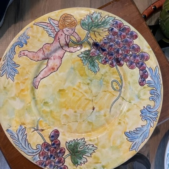 Italian Plate with Cherub and grapes - Picture 5 of 5
